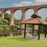 펜션 Fauna's Corner